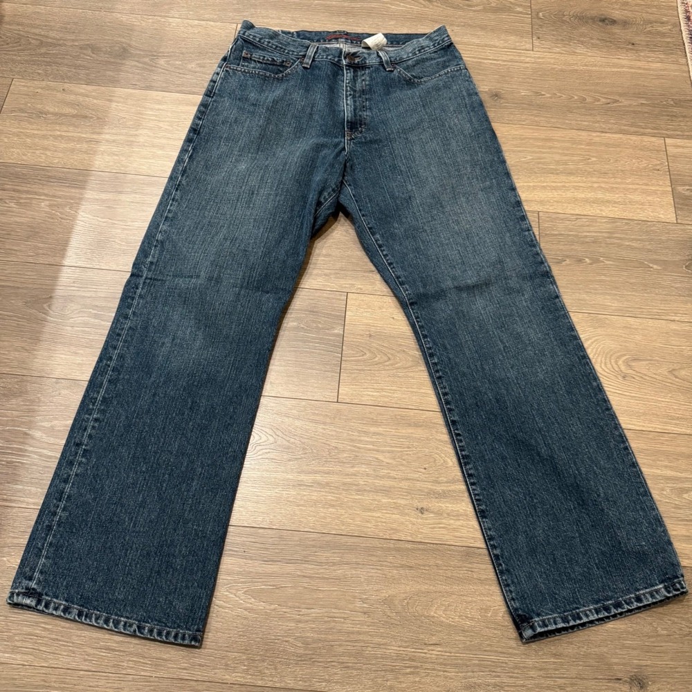 Eddie Bauer Men’s Dark Blue Bootcut Jeans